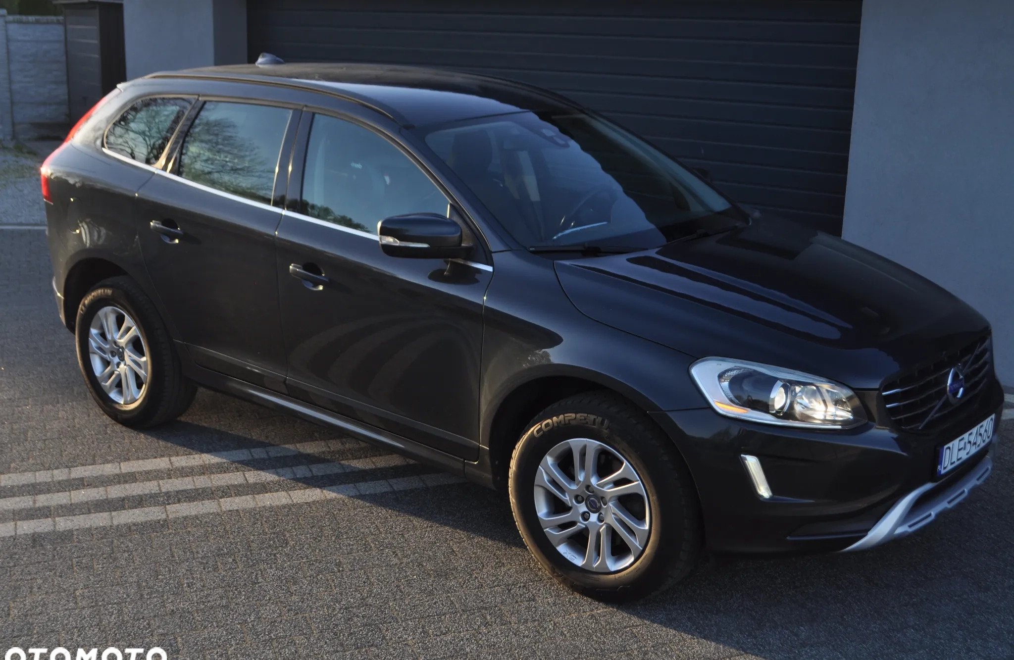 Volvo XC 60 cena 67500 przebieg: 184000, rok produkcji 2014 z Legnica małe 742